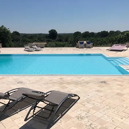 I Trulli Della Naturabio Landhaus *