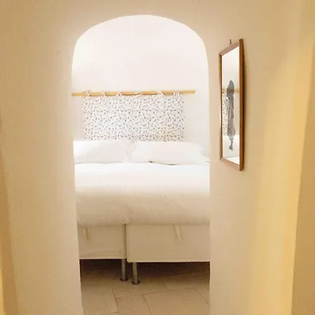 I Trulli Della Naturabio Landhaus *