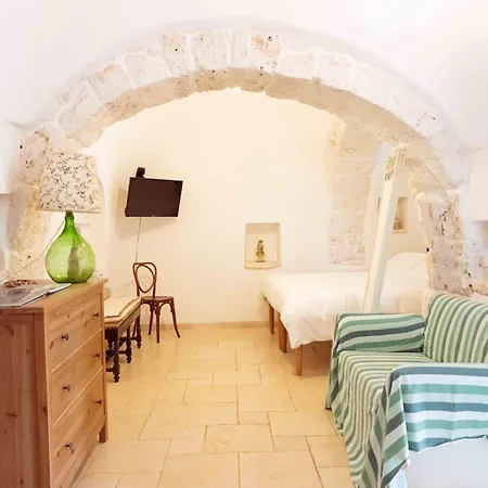 I Trulli Della Naturabio Landhaus